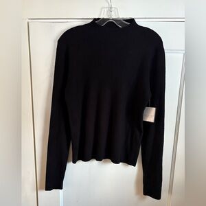 Black ribbed sweater top-L